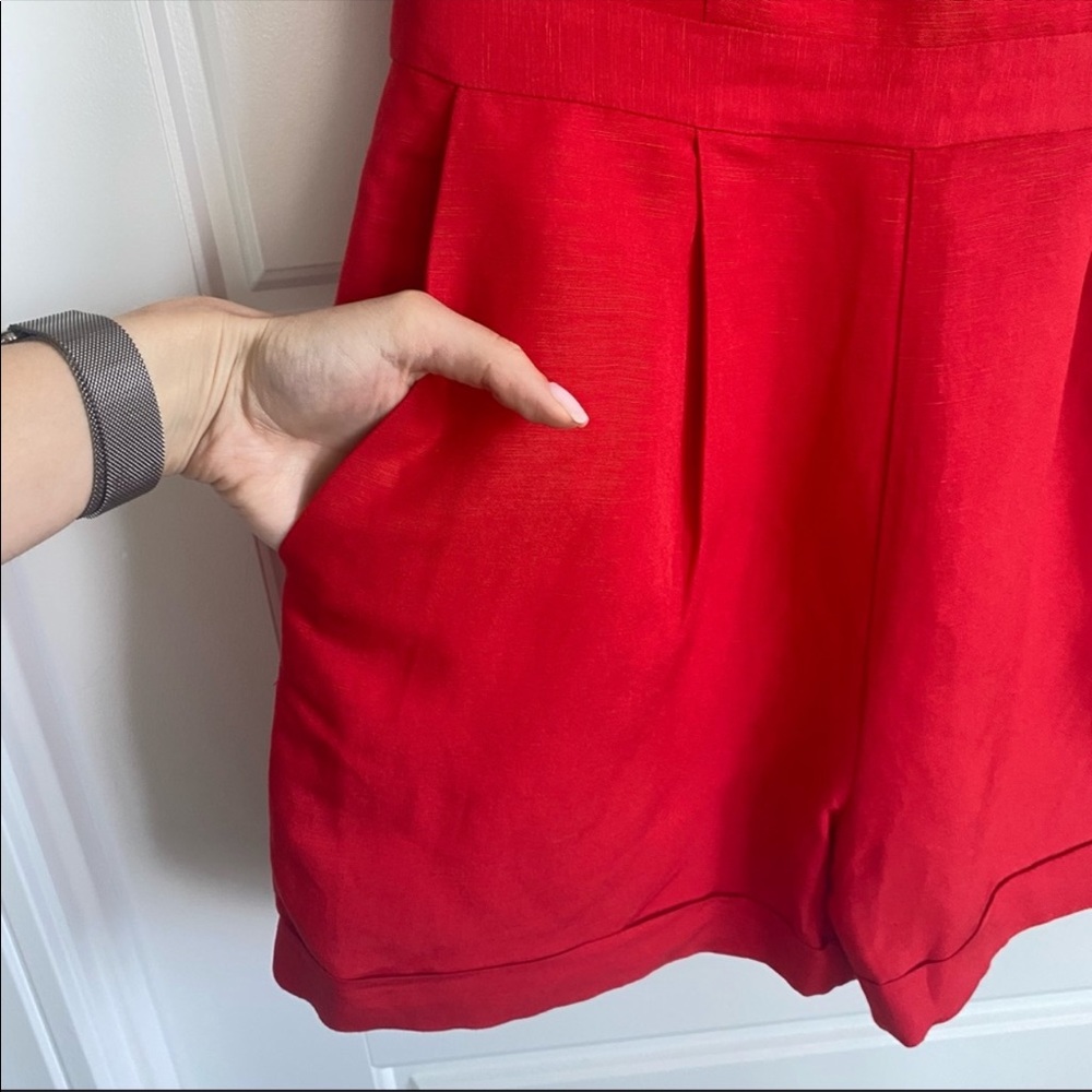 RED LINEN ROMPER - Picture 2 of 16